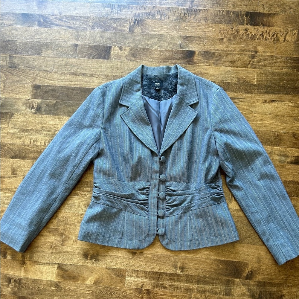 Massimo women’s grey blazer, pretty waist detail, XL